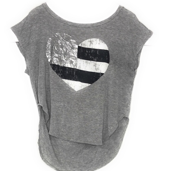 B Jewel Tops - 🔥B Jewel Foil Heart Open Back Grey Crop Top B Jewel Tops - 🔥B Jewel Foil Heart Open Back Grey Crop Top